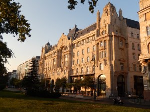 Gresham Hotel Exterior