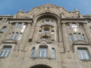 Gresham Hotel Exterior close-up