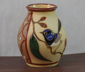 Pilliga Pottery Blue Wren, Vase. Source: www.pilligapottery.com.au/