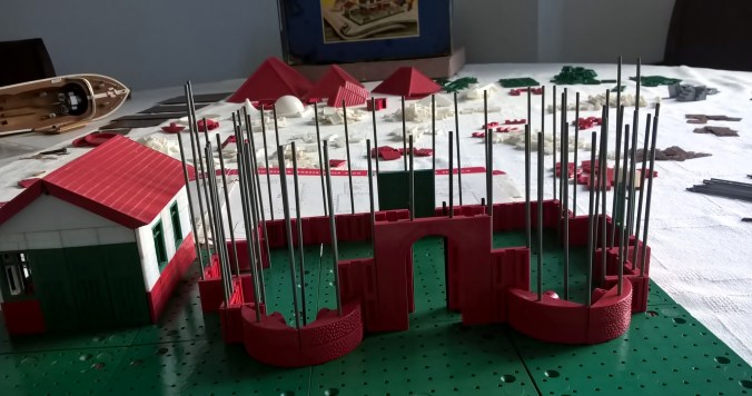 Off to a fabulous start, garage built, foundation for the house in place (BAYKO Oct 2015)