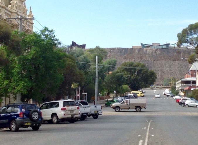 This photo was snapped quickly as I crossed the street. It demonstrates how Broken Hill is dominated by the slag heap of the "broken" hill. The miners' memorial is the building on the top left of the hill