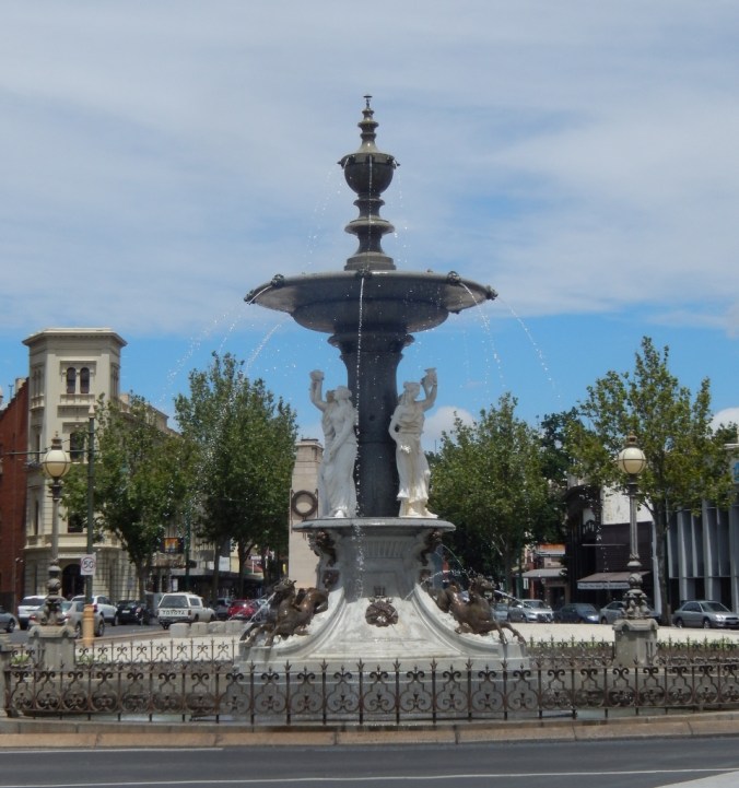 alexandra-fountain-bendigo-dec-2016-960x1024