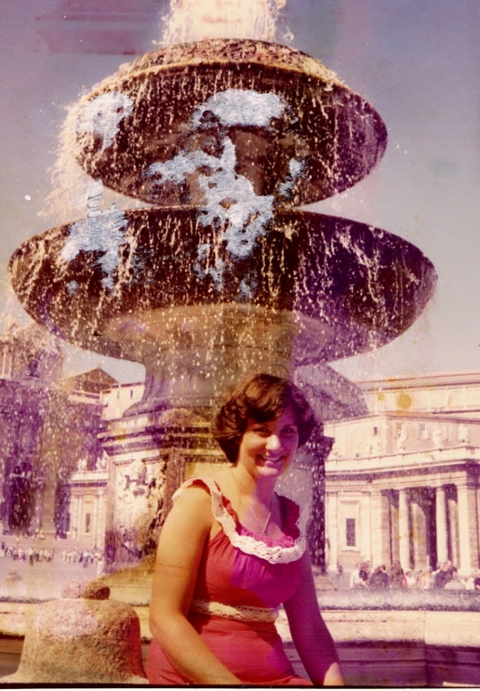 Gwen in Rome Summer 1978 (712x1024)
