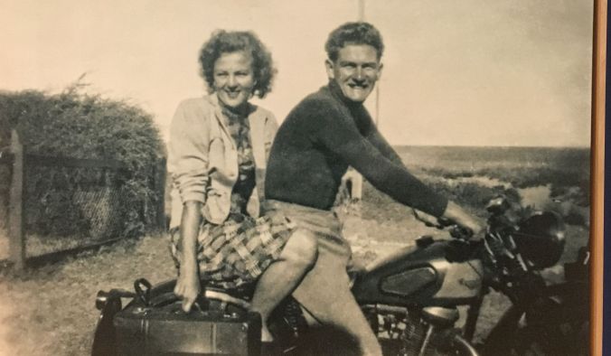 News Limited Bob Hawke and Hazel Masterson 1951rs