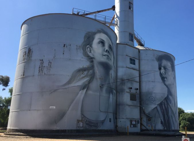 Rupanyip Silo Art2 rs