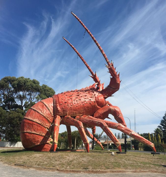 Larry the Lobster side rs