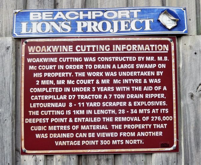 rs Woakwine Cutting Explanatory Board Beachport SA 17Mar20